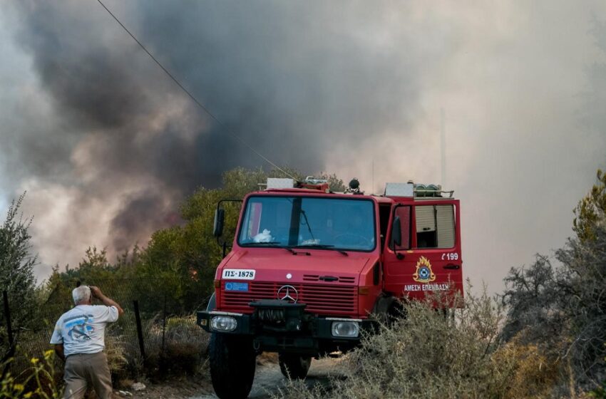  Συναγερμός στην Πυροσβεστική για φωτιά στη Βραυρώνα