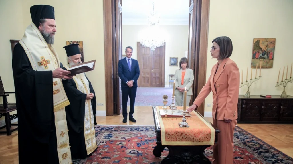 agapidaki orkomosia ypourgeio ygeias