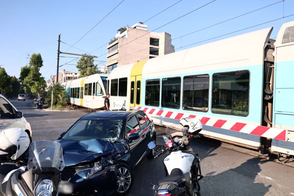 iera odos sygkrousi amaksi trenooo