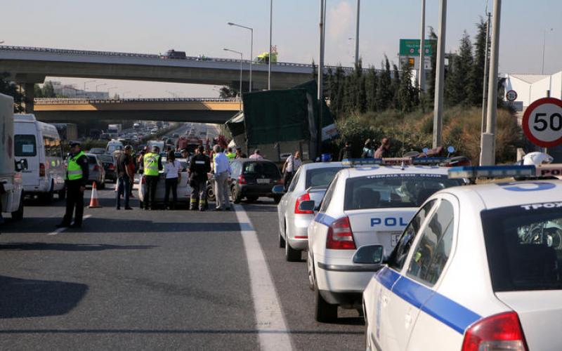  Καραμπόλα με υλικές ζημιές στην ε.ο. Θεσσαλονίκης – Μουδανίων