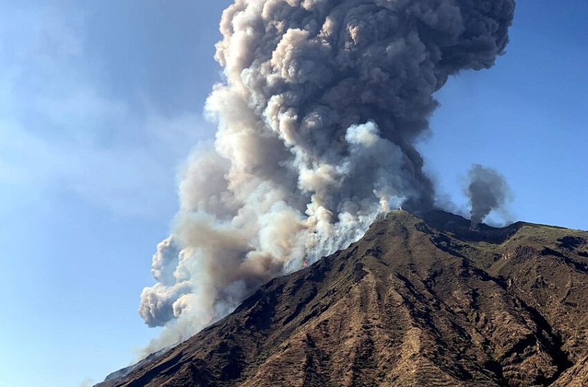  Αίτνα: Το ηφαίστειο ”βρυχάται” – Οι αρχές προετοιμάζονται – Μεγάλη πιθανότητα νέας έκρηξης