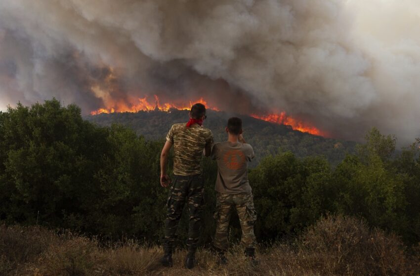 Έβρος: Λεπτοκαρυά, Δαδιά και Τρεις Βρύσες τα ενεργά μέτωπα της φωτιάς