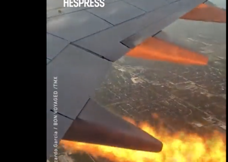  Αεροπλάνο πήρε φωτιά και έκανε αναγκαστική προσγείωση