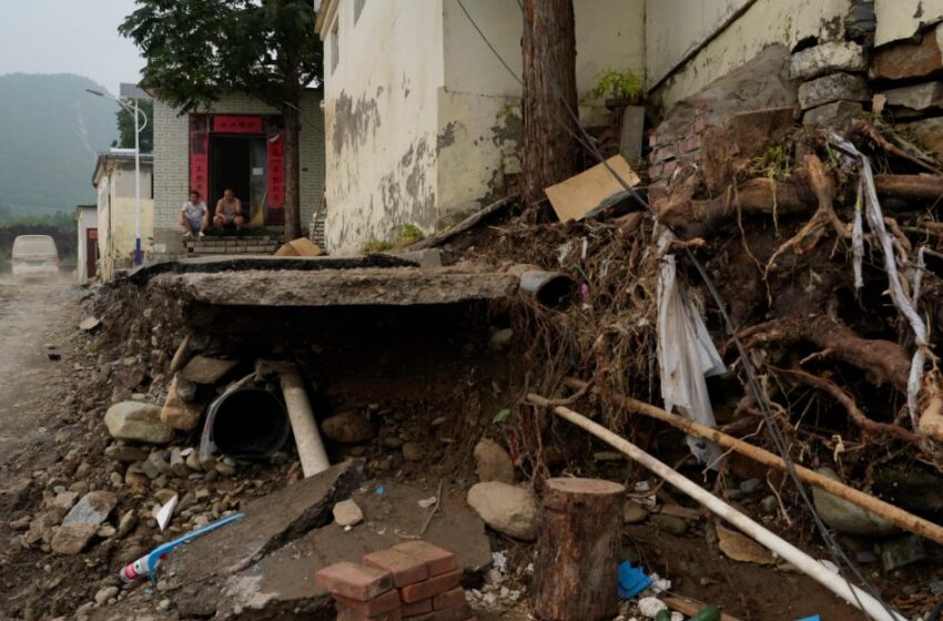  Κίνα: Έξι νεκροί και τέσσερις αγνοούμενοι – Kαταρρακτώδεις βροχές και πλημμύρες