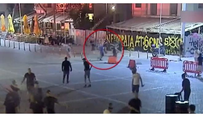  Νέα Φιλαδέλφεια: Ψάχνουν στα βίντεο τον δολοφόνο του Μιχάλη – Η στιγμή της επίθεσης με ρόπαλα στον 29χρονο