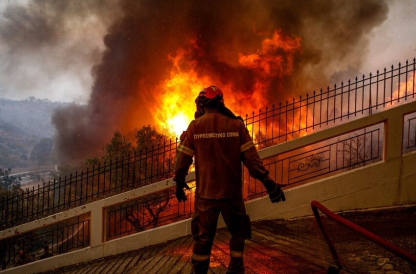  Μενίδι: Η συγκλονιστική μαρτυρία κατοίκου που είδε το σπίτι του να καίγεται