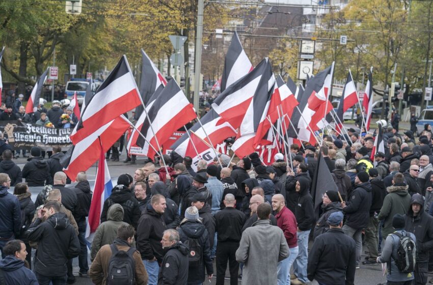  Γερμανία: Τριπλασιάστηκαν οι νεοναζιστικές πορείες – ”Φουντώνει” η ξενοφοβία