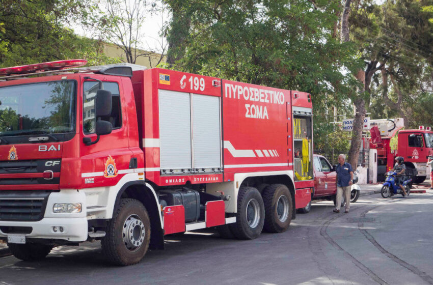  Φωτιά στο Ρέντη σε αποθήκη κρεάτων-Διακοπή κυκλοφορίας σε τρία σημεία