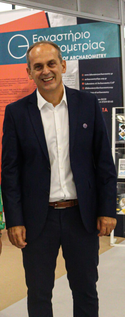 ΝΙΚΟΣ ΖΑΧΑΡΙΑΣ