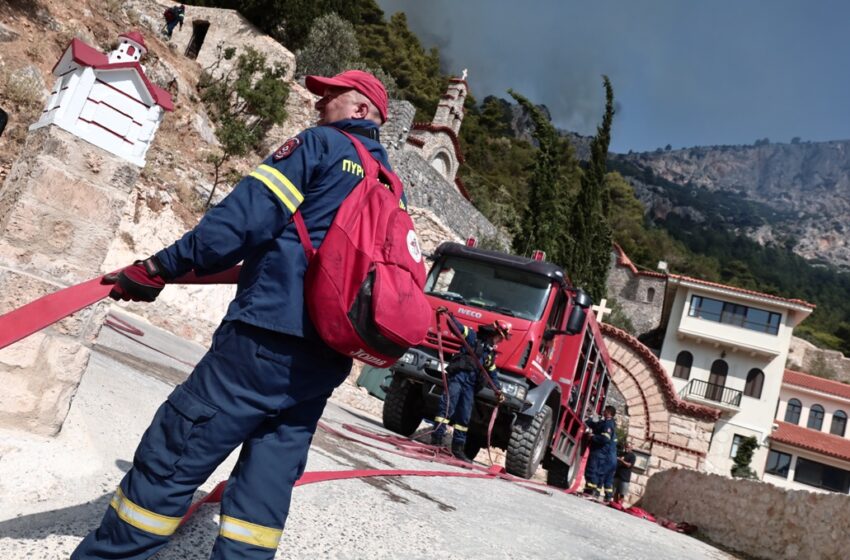  Εθελοντής πυροσβεστικού: “Είναι ντροπή να μην έχουμε τρεις ώρες νερό – Η περιφέρεια είναι απούσα”
