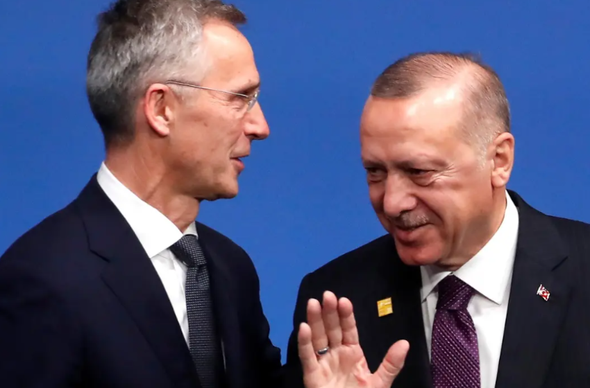  Πρόκληση Ερντογάν με σιγοντάρισμα από ΝΑΤΟ – Τι κρύβεται πίσω από τα νέα νατοϊκά συγχαρητήρια για την “Ημέρα της νίκης”