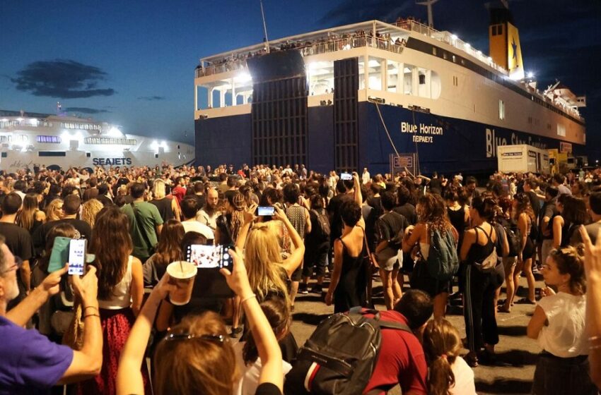  Blue Horizon: “Δικαιοσύνη για τον Αντώνη” – Διαμαρτυρία υπό βροχή έξω από το πλοίο