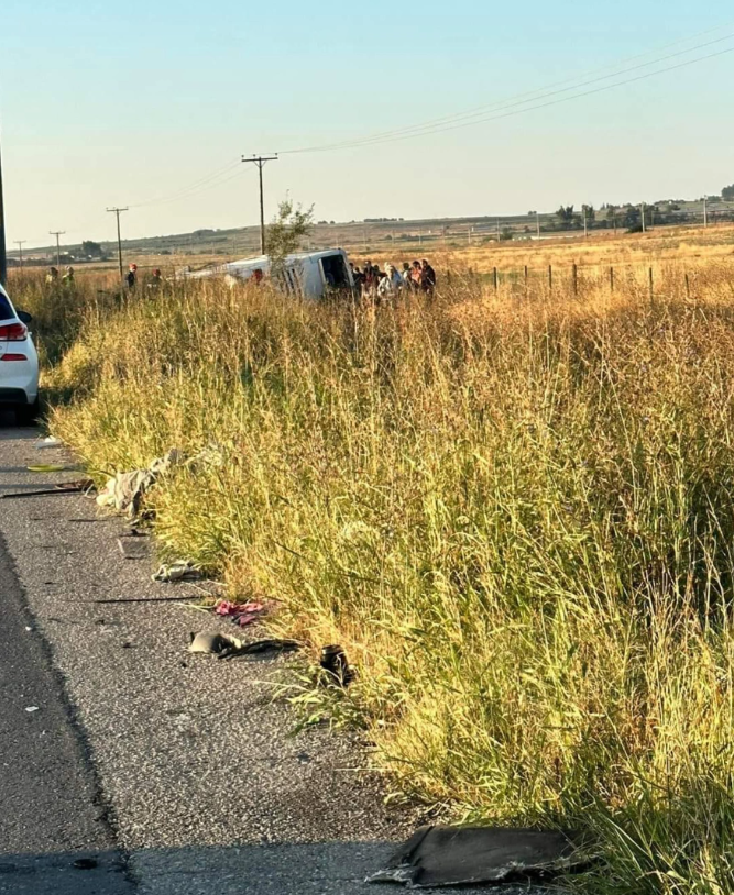 Στους τέσσερις οι νεκροί από τη σύγκρουση λεωφορείου με 2 Ι.Χ. - Εικόνες που σοκάρουν 8 Capture 104