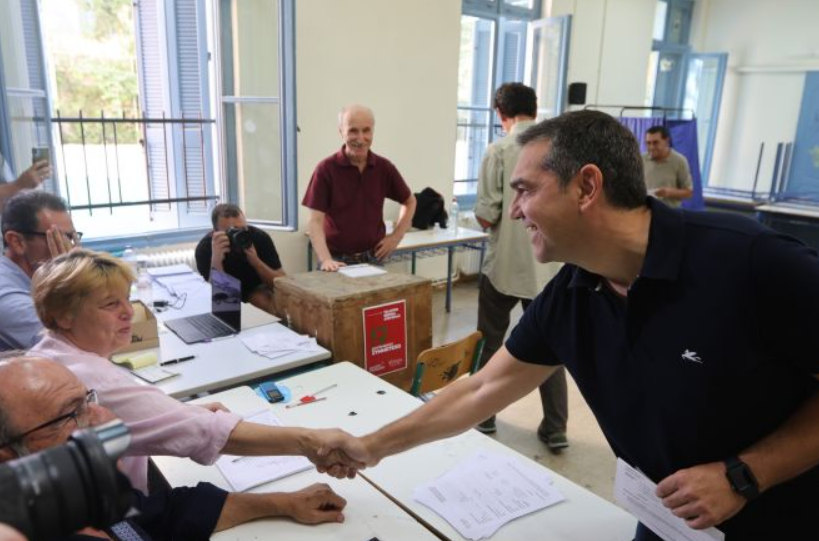  Εκλογές ΣΥΡΙΖΑ: Στην Πλάκα ψήφισε ο Αλέξης Τσίπρας – “Βιάστηκαν όσοι κήρυξαν απόντα τον ΣΥΡΙΖΑ” (vid)