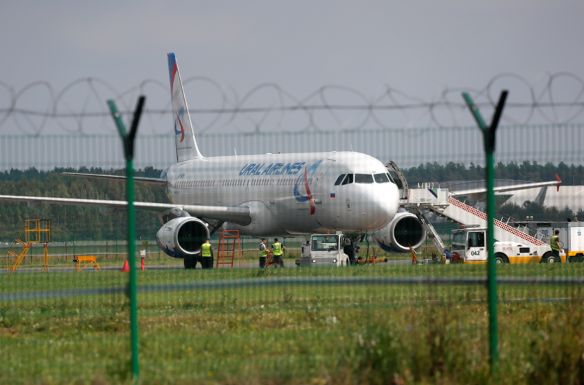  Ευρωπαίος επίτροπος ενέργειας: Θα ληφθούν μέτρα για τα καύσιμα αεροσκαφών