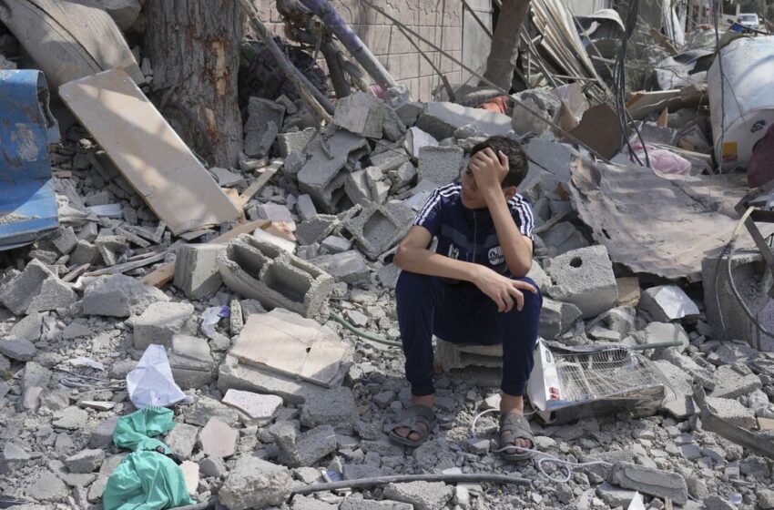  Ισραήλ: Πάνω από 2.800 τα θύματα από τους βομβαρδισμούς στη Λωρίδα της Γάζας