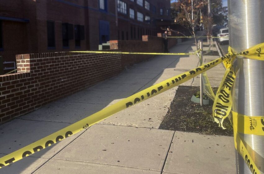  Πυροβολισμοί έξω από σχολείο στη Βαλτιμόρη – Τρεις νεαροί στο νοσοκομείο