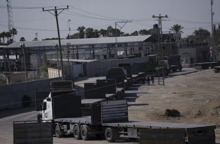  Γάζα: “Σταγόνα στον ωκεανό” η βοήθεια – Μόλις 20 φορτηγά πέρασαν από τη Ράφα