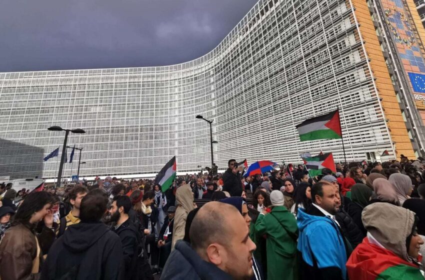  “Να τερματιστούν οι σφαγές στη Γάζα”: Μεγάλη διαδήλωση στις Βρυξέλλες