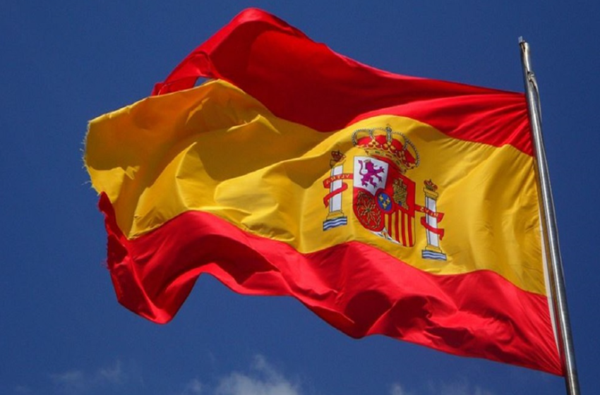  Ισπανία: Η Αριστερά επαναφέρει τη συζήτηση για τη μείωση του εβδομαδιαίου χρόνου εργασίας