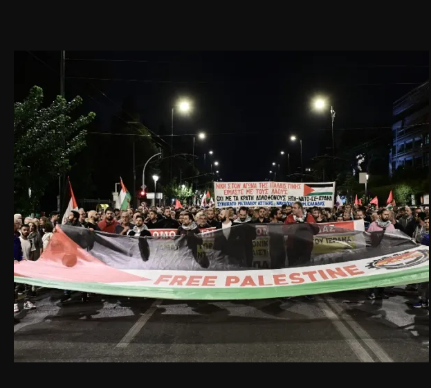  Ένταση στην πορεία για την Παλαιστίνη: Χημικά της αστυνομίας έξω από την πρεσβεία του Ισραήλ