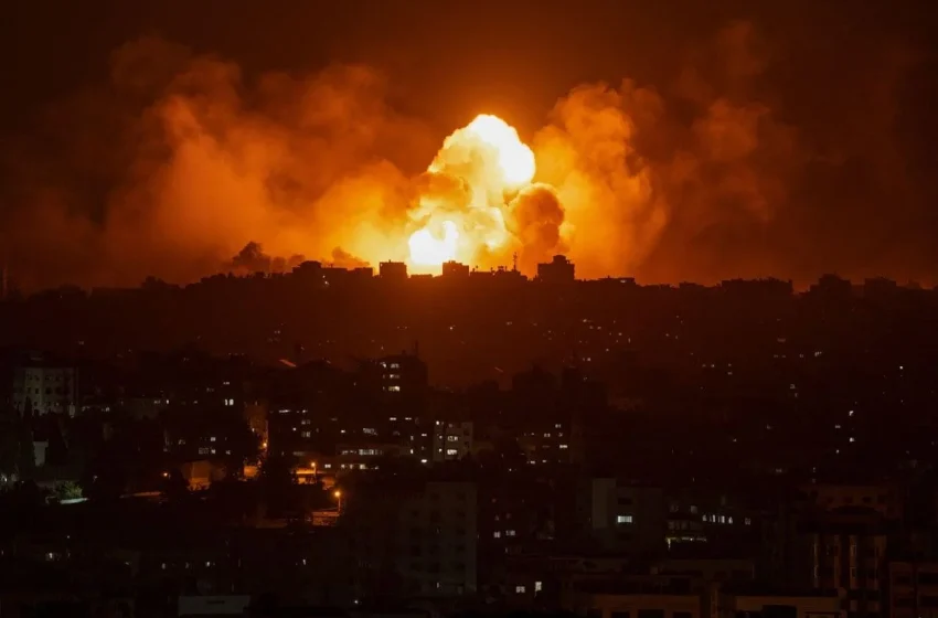  Ισραήλ: “Λάθος συναγερμός” η αεροπορική επίθεση της Χεζμπολάχ από Λίβανο – 160 ρουκέτες της Χαμάς στη Χάιφα – Χερσαία ισραηλινή εισβολή στη Γάζα (vid)