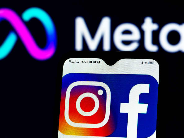  EE:Ξεκινά έρευνες για τη Meta σε Facebook και Instagram που αφορούν στην προστασία των παιδιών