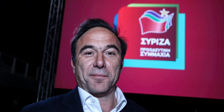 Κόκκαλης: Αποχώρησε από την ευρωομάδα του ΣΥΡΙΖΑ – “Στο μυαλό μου ένα πράσινο κόμμα” – Τι συζήτησε με Τσίπρα