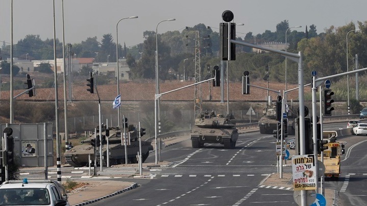  IDF: Το Ισραήλ αναβάλλει τη χερσαία επίθεση στη Γάζα εν αναμονή ενισχύσεων από τις ΗΠΑ