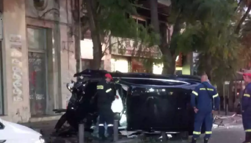 Τροχαίο στο Μοναστηράκι – Ανετράπη αυτοκίνητο μετά από τρελή πορεία
