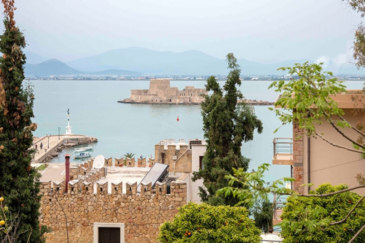 2 Nafplio1