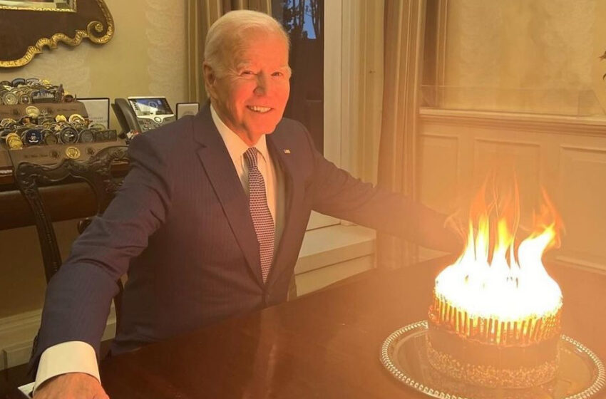  Ο Μπάιντεν μπροστά σε πύρινη τούρτα: “Στα 146 δεν έχεις χώρο για κεριά”
