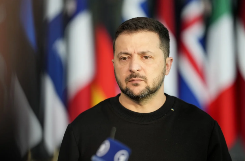  Ζελένσκι – Απολύσεις υπουργών, σύγκρουση με τους στρατηγούς