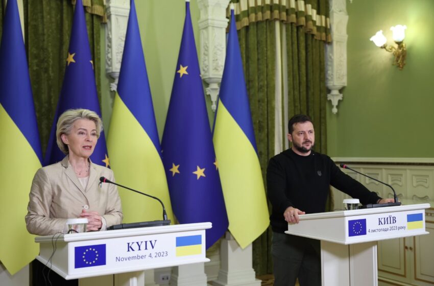  Φον ντερ Λάιεν: ”Είμαστε έτοιμοι να εισηγηθούμε έναρξη των ενταξιακών διαπραγματεύσεων με την Ουκρανία”