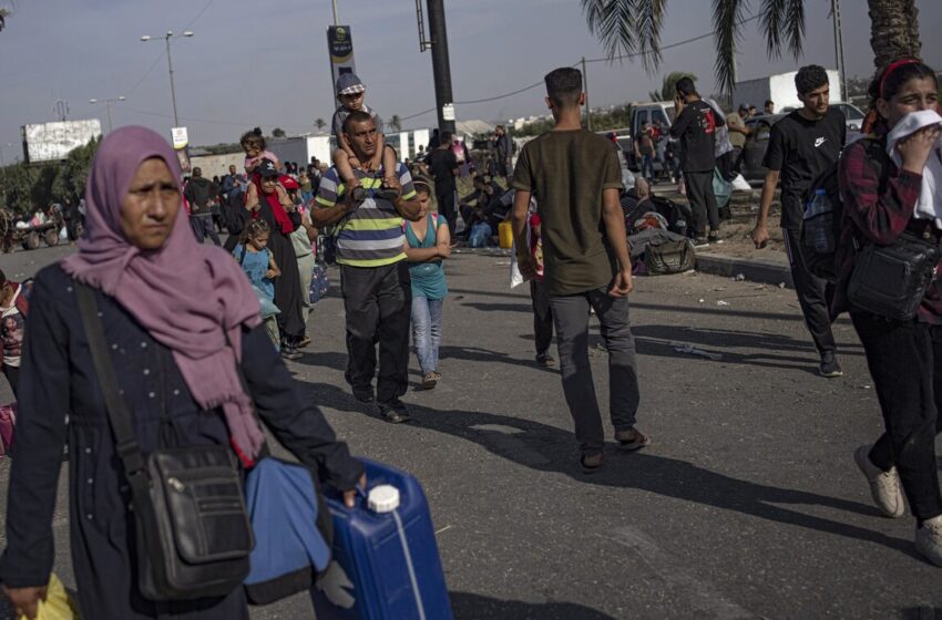  Γάζα: Περισσότεροι από 100.000 Παλαιστίνιοι έφυγαν προς τα νότια μέσα σε 48 ώρες