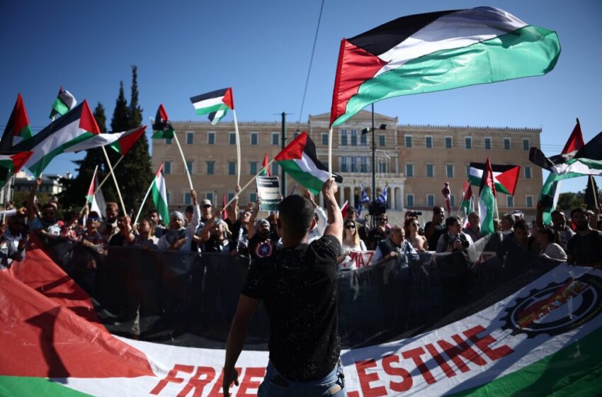  Σύνταγμα: Μεγαλειώδης πορεία για την Παλαιστίνη (vid)