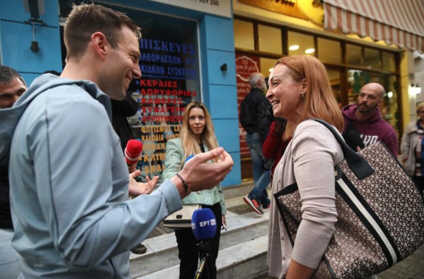  Περιοδεία Κασσελάκη στη Δυτική Αττική: Οι συνομιλίες του με τους πολίτες (εικόνες)