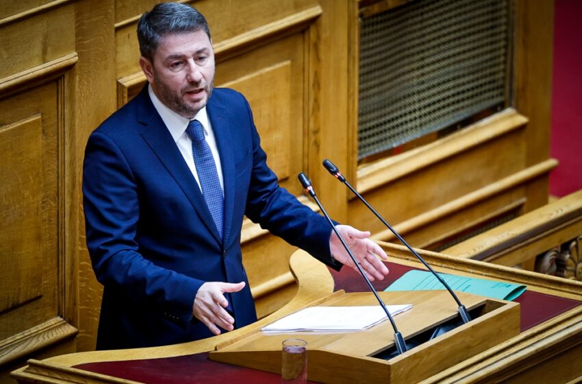  Ανδρουλάκης: “Στόχος μας η δεύτερη θέση στις ευρωεκλογές και να γίνουμε η εναλλακτική πρόταση διακυβέρνησης που θα αμφισβητήσει τη Ν.Δ”