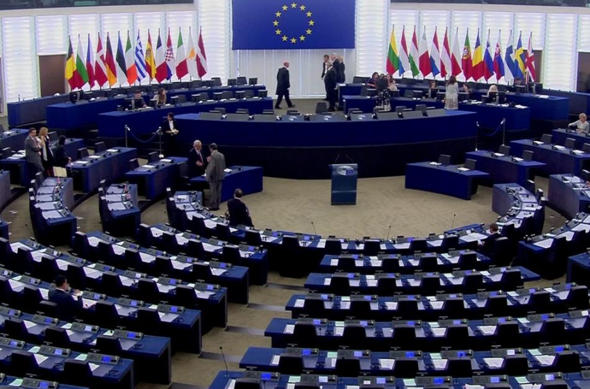  Ευρωκοινοβούλιο: Ψήφισμα καταπέλτης για τις υποκλοπές