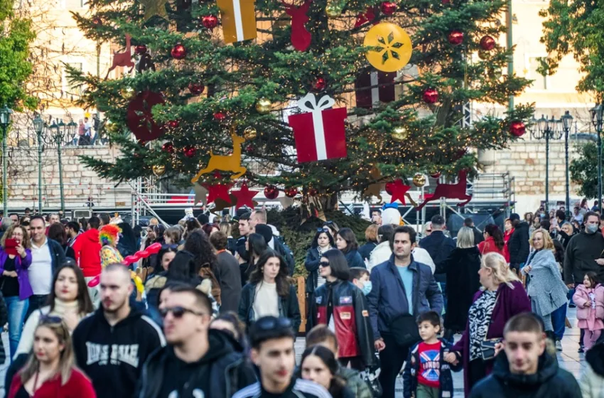  “Ζεστό χρήμα” 2,7 δις  σε οικογενειακό προϋπολογισμό και ταμεία επιχειρήσεων φέρνει το 2024 – Οι εισοδηματικές ενισχύσεις