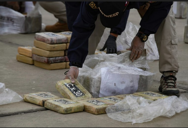  Ισπανία: Εξαρθρώθηκε διεθνές κύκλωμα διακίνησης ναρκωτικών – Κατασχέθηκαν δυο τόνοι κολομβιανής κοκαΐνης