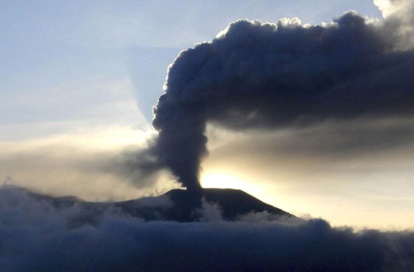  Ινδονησία: Στους 22 οι νεκροί από την έκρηξη του ηφαιστείου Μαράπι