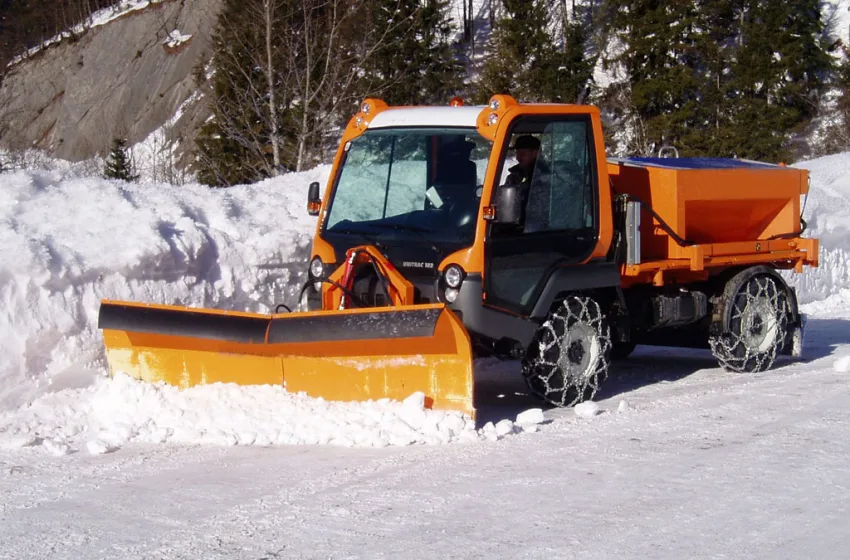  Πολιτική Προστασία: Σε κατάσταση ετοιμότητας οι εταιρείες μηχανημάτων έργου για ενδεχόμενο χιονιά