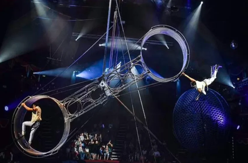  Σοκ σε τσίρκο: Ακροβάτης έπεσε από τα 5 μέτρα κατά τη διάρκεια παράστασης