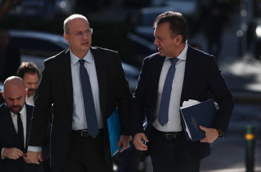 ΒΡΟΥΤΣΗΣ ΟΙΚΟΝΟΜΟΥ