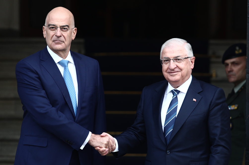 ΔΕΝΔΙΑΣ ΓΚΙΟΥΛΕΡ