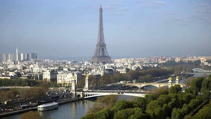  Σύμφωνο Σταθερότητας: Η Γαλλία απαιτεί μεγαλύτερη ευελιξία στην μείωση του ελλείμματος