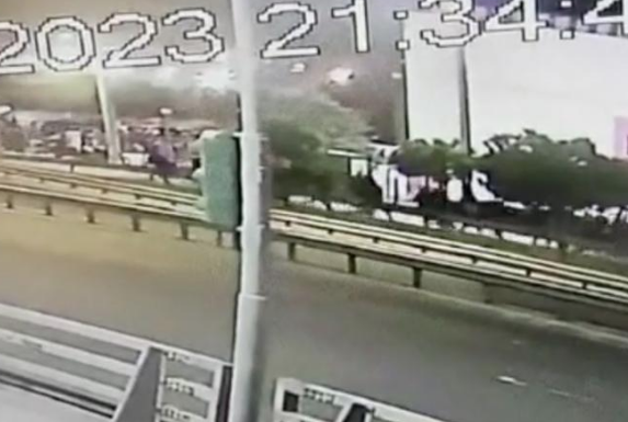 Η ΕΛΑΣ ψάχνει 120 άτομα που φαίνονται στο βίντεο ντοκουμέντο