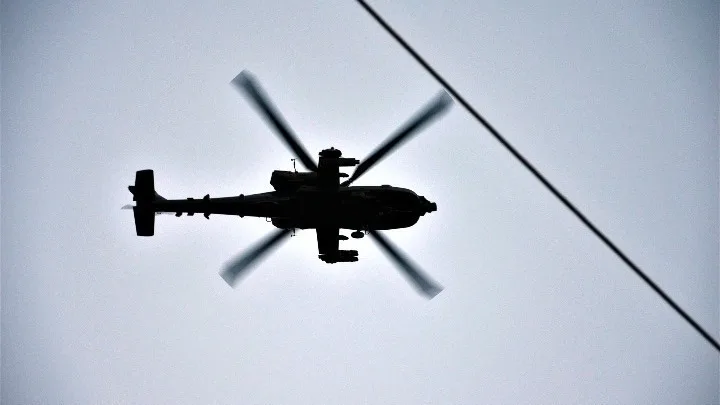  Ερυθρά Θάλασσα: Ελικόπτερα του αμερικανικού πολεμικού ναυτικού βύθισαν σκάφη των Χούθι