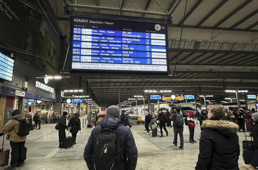  Ατελείωτη ταλαιπωρία στη Γερμανία: Κλείνει για 4η μέρα το αεροδρόμιο του Μονάχου λόγω του χιονιού – Περιγραφές σοκ από τους έλληνες εγκλωβισμένους